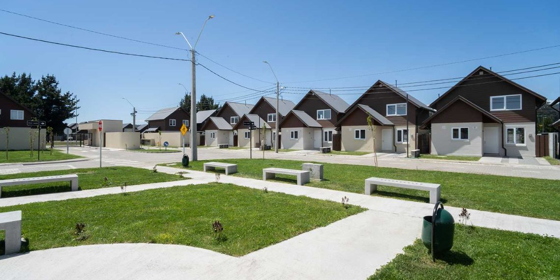 Proyecto JARDINES DEL PINAR de Inmobiliaria MNK-9