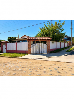 casa-en-venta-ideal-para-inversion-en-la-playa--1