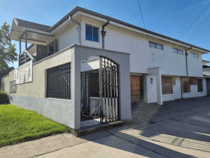amplia-casa-/usos:-comercial-y-habitacional-(64-1