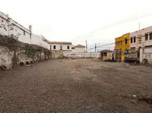 -4