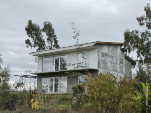 parcela-10-000-m2-con-potencial-comercial-1