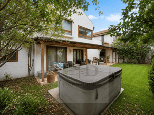 casa-familiar-5d-condominio-con-jacuzzi-1