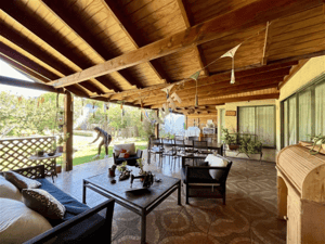 -4