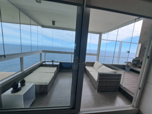 102049851-1
