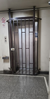 -4