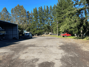 sitio-industrial-galpones-y-casa-(73460)-1