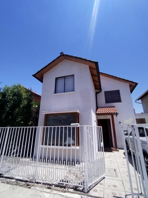casa-en-ciudad-de-los-valles-con-club-house-y-1