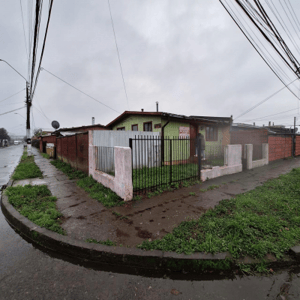 se-vende-terreno-con-2-casas-en-pueblo-nuevo-1