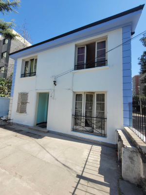 casa-2-pisos-4d/2b-metro-villa-frei-(157162)-1