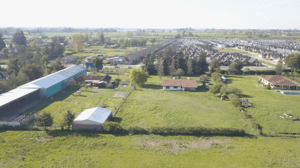 venta-terreno-con-casa-cercano-a-strip-center-p-1