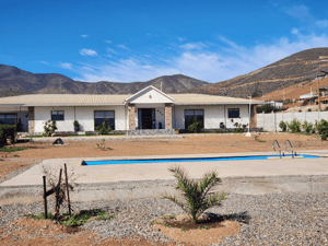 se-vende-solo-contado-parcela-con-casa-amplia-(-1