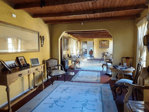 -4