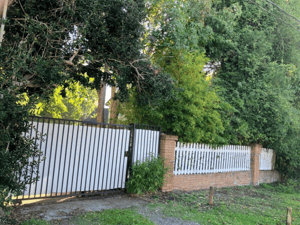 -4