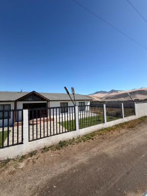 se-vende-bella-casa-en-piedra-colgada-copiapo-(-1