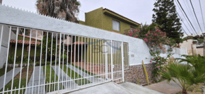 se-vende-amplio-inmueble-en-jardines-del-sur-(-1