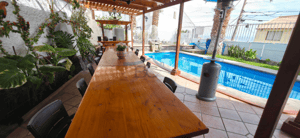 se-vende-amplio-inmueble-en-jardines-del-sur-(-1