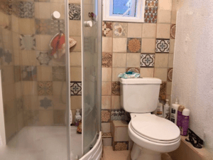 -4