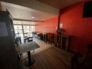 local-con-patente-cabaret,-restaurant,-alcoho-(-1