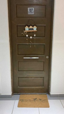 -4