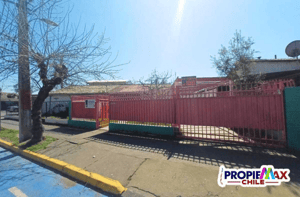 casa-a-pasos-mall-curico,-227m2-terreno-(165413)-1