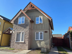 se-vende-amplia-casa-en-brisas-del-sol,-talcahu-1