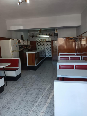 vendo-local-con-patentes-de-fuente-de-soda-y-re-1