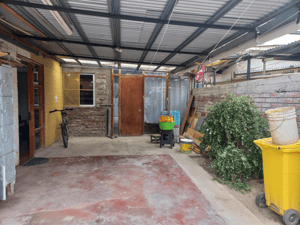 casa-solida-en-tranquila-zona-de-maria-pinto-17-1
