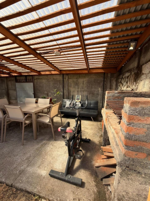 vendemos-casa-en-hacienda-los-fundadores-chilla-1