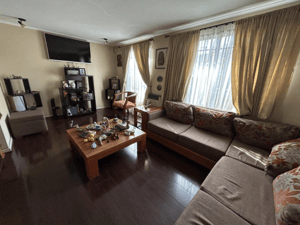 venta-hermosa-casa-de-3-pisos-con-5d-en-jardin--1