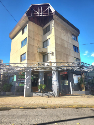 amplio-dpto-a-la-venta-en-calle-valdivia-1