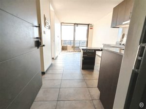 102112737-1