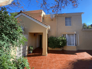casa-2-pisos,-4d+3b+3e,-300-m2,-quilicura-(110157)-1