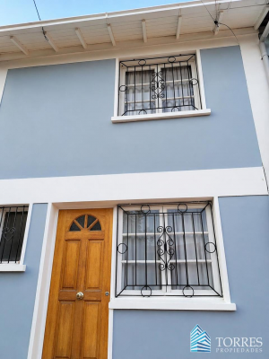 torres-propiedades-vende-casa-de-2-pisos-en-san-1
