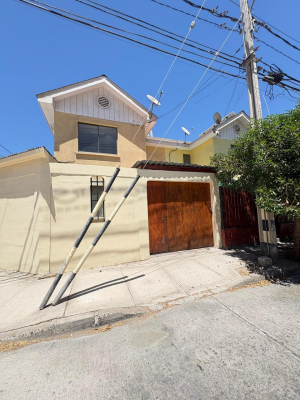 venta-casa-2-pisos-sector-norte-1