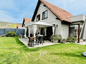 casa-en-venta-condominio-kaiken-1