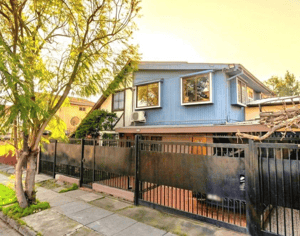 vendemos-acogedora-casa-en-penalolen-1