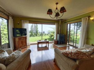 vive-frente-al-lago-ranco-casa-de-4d-y-3b-1