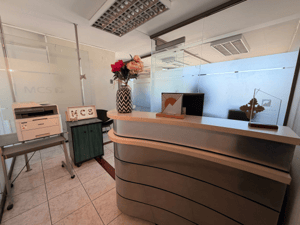moderna-oficina-con-excelente-conectividad-(163-1