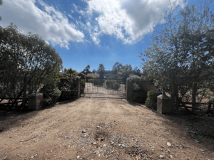 se-vende-parcela-en-condominio-llegar-y-habitar-1
