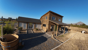 parcela-casa-hermosa-con-piscina-y-jardines-pre-1