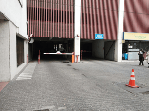 estacionamiento-/-cercano-a-pza-de-la-constitucion-1