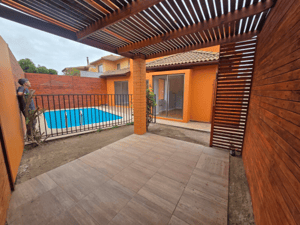 Casa en La Serena - CASA REMODELADA. 4 DORMITORIOS Y PISCINA (134899)-2 Casa en La Serena - CASA REMODELADA. 4 DORMITORIOS Y PISCINA (134899)-2