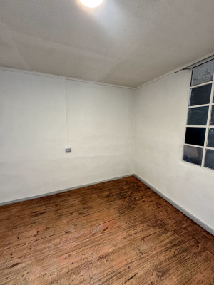 excelente-propiedad-para-uso-comercial-o-habita-1
