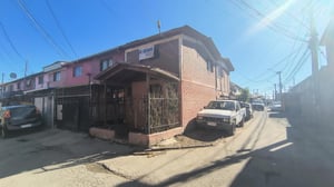 venta-casa-esquina-villa-nocedal-con-estacionam-1