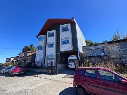 Oficina en Puerto Montt - Edificio en venta con renta. (150773)-1 Oficina en Puerto Montt - Edificio en venta con renta. (150773)-1
