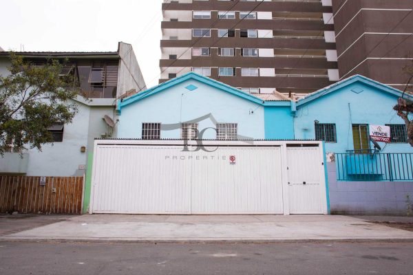 Local Comercial en Antofagasta - Se vende casa con uso de suelo comercial. (112741)-1 Local Comercial en Antofagasta - Se vende casa con uso de suelo comercial. (112741)-1