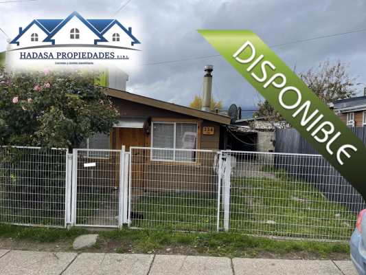 Casa en Coyhaique - VENTA CASA MUY CERCANA A CENTRO COMERCIAL-1 Casa en Coyhaique - VENTA CASA MUY CERCANA A CENTRO COMERCIAL-1