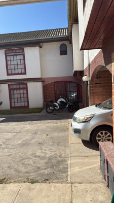 Casa en Villa Alemana - SE VENDE LINDA CASA DE 2 PISOS, 3D,2B, VILLA AL...-1 Casa en Villa Alemana - SE VENDE LINDA CASA DE 2 PISOS, 3D,2B, VILLA AL...-1
