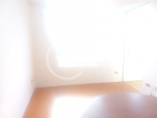 102084099-4