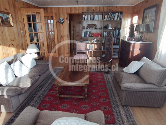 101080705-5